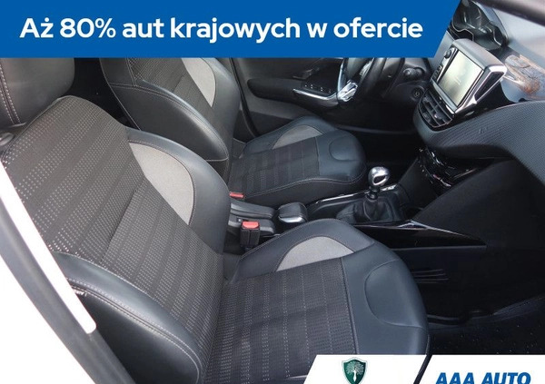 Peugeot 2008 cena 48501 przebieg: 120217, rok produkcji 2016 z Babimost małe 211